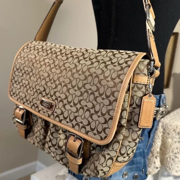 Coach Brown Signature Canvas Messenger Bag with Tan Leather Trim - Picture 1 of 6